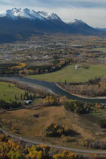 Bulkley River scenery near Trout Creek Lodge